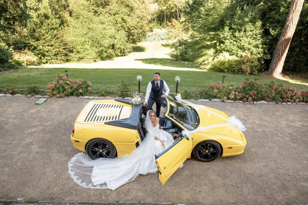 wedding coordinator in italy